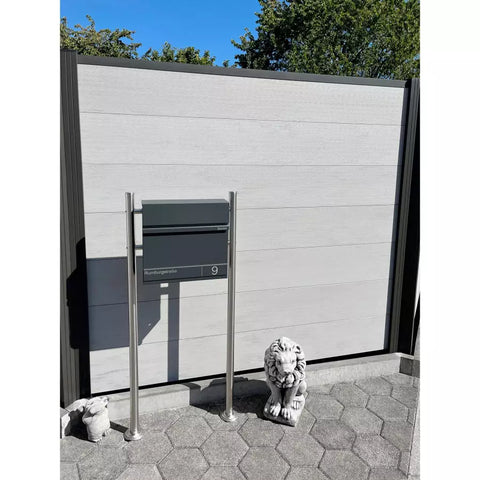 Antratsiithall jalaga postkast | lasergraveering | Hermann