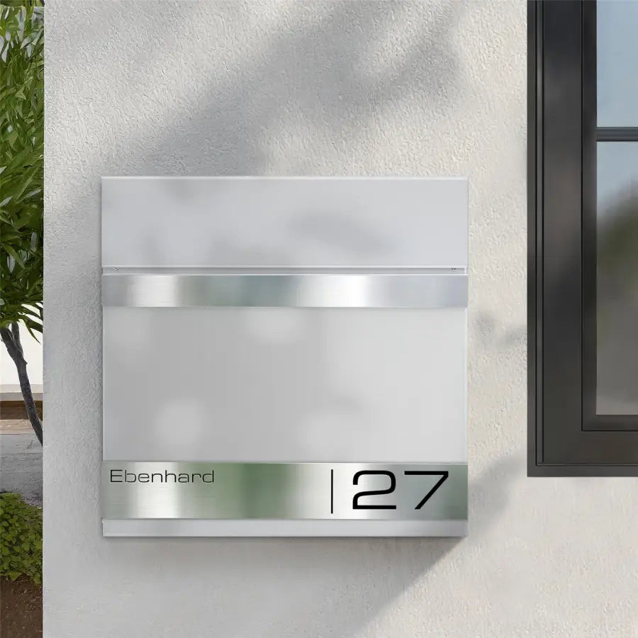 RAL 9016 liiklusvalge