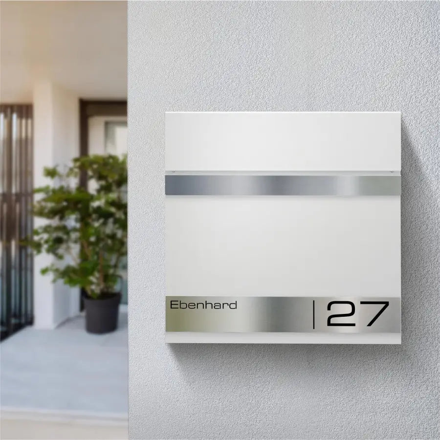 RAL 9016 liiklusvalge