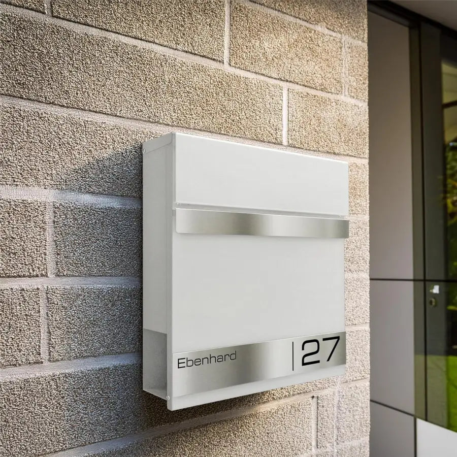 RAL 9016 liiklusvalge