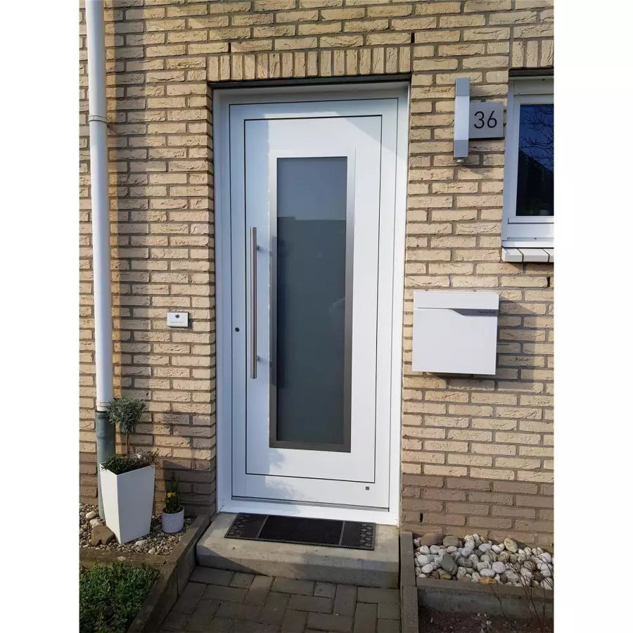 RAL 9016 liiklusvalge