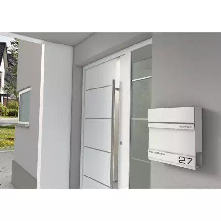 RAL 9016 liiklusvalge