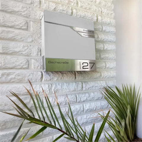 RAL 9016 liiklusvalge