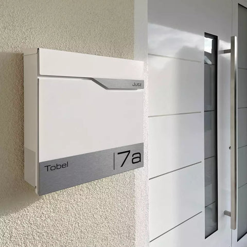 RAL 9016 liiklusvalge