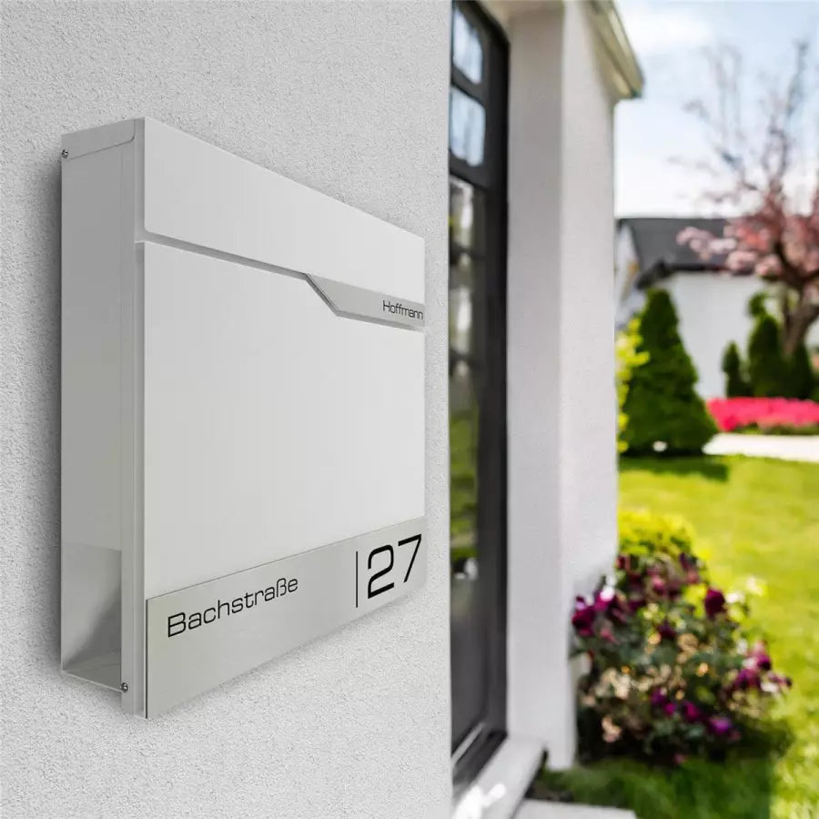 RAL 9016 liiklusvalge