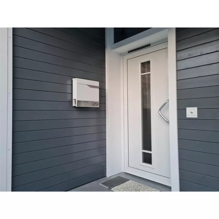 RAL 9016 liiklusvalge